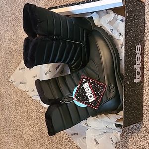 Brand new winter boots